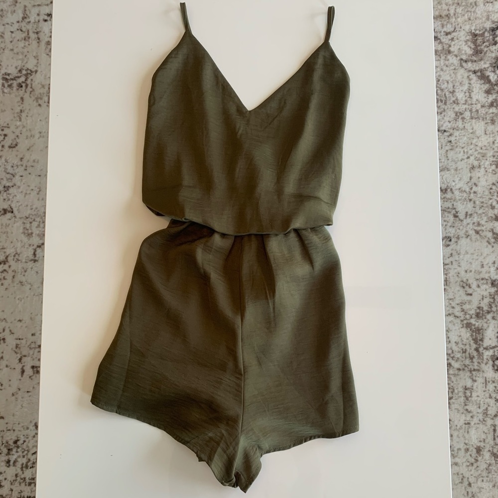 Green romper